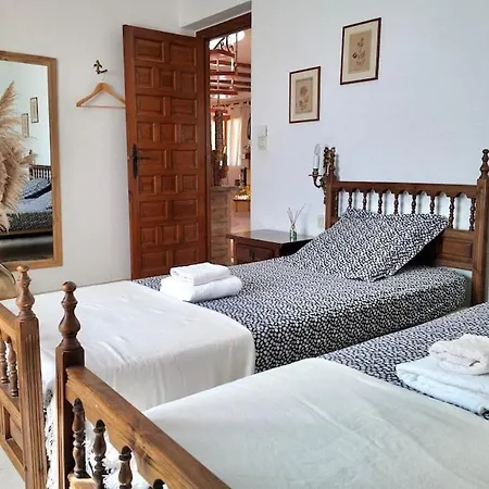 De Charme Avec Piscine Privee Face A La *