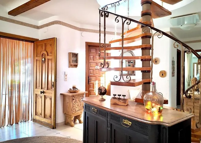 De Charme Avec Piscine Privee Face A La Villa Denia