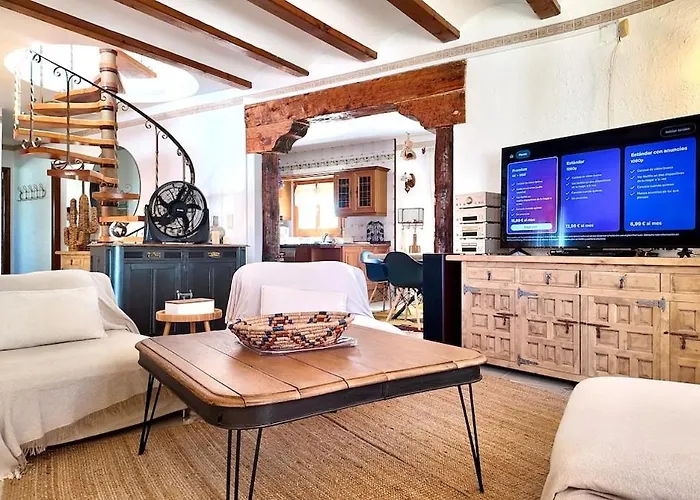 Villa De Charme Avec Piscine Privee Face A La